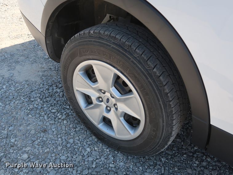 image for item GS9851 2013 Ford Explorer  SUV