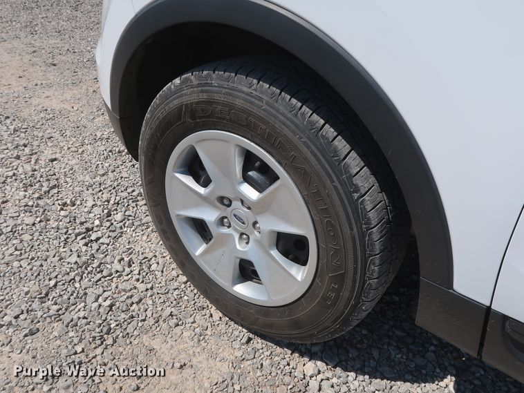 image for item GS9851 2013 Ford Explorer  SUV