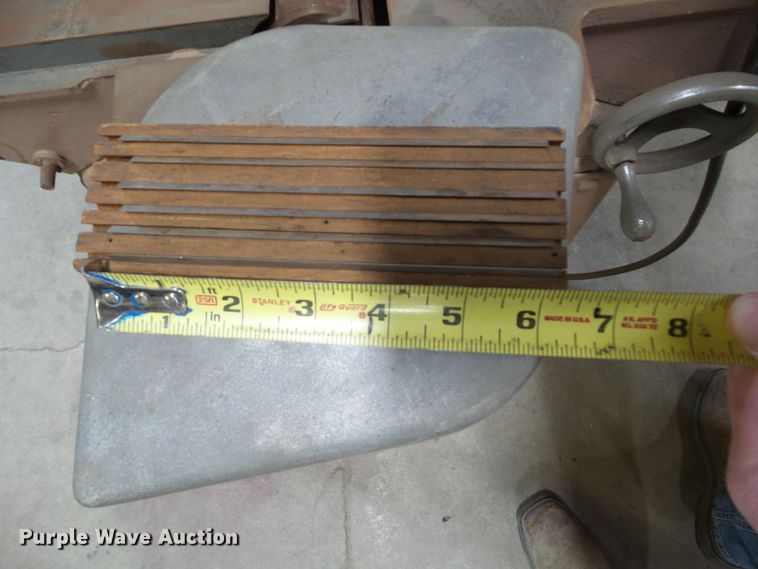 image for item GX9000 Delta 6" jointer