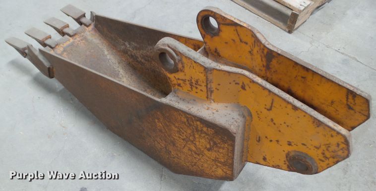 image for item GX9003 Case 12"W backhoe bucket