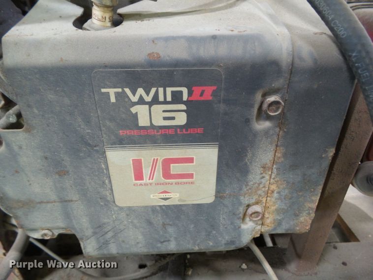 image for item GX9005 Lincoln Weldon Power 225G7 welder
