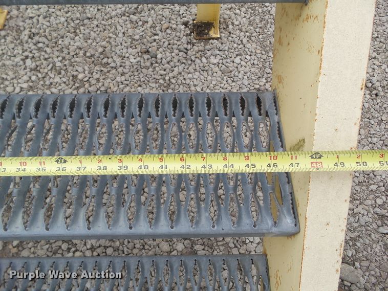 image for item GX9016 Steel steps with hand rails