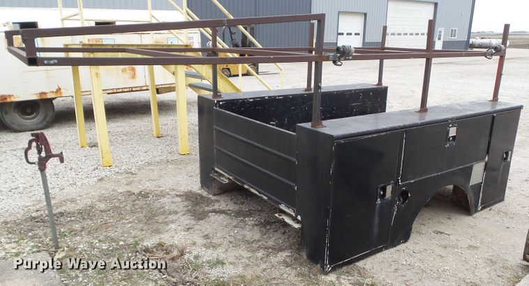 image for item GX9017 Stahl utility bed