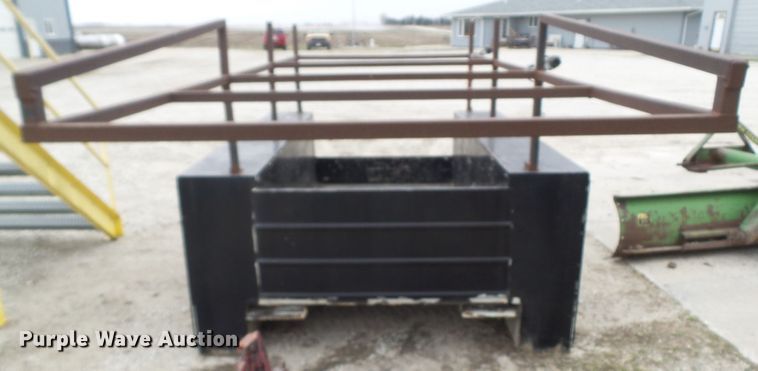 image for item GX9017 Stahl utility bed