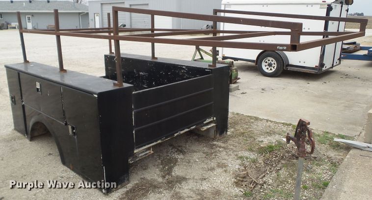 image for item GX9017 Stahl utility bed