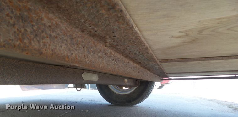 image for item GX9019 1999 Blair enclosed cargo trailer