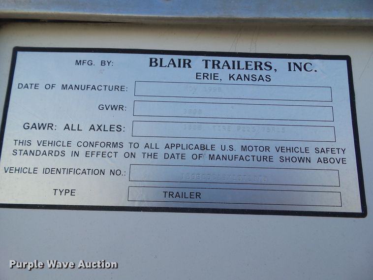 image for item GX9019 1999 Blair enclosed cargo trailer