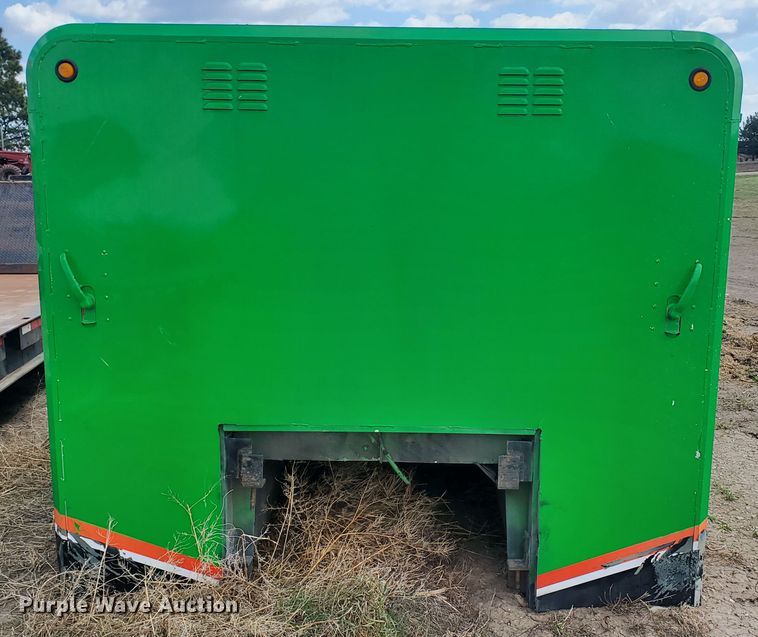 image for item GX9905 20'L x 8'W box bed