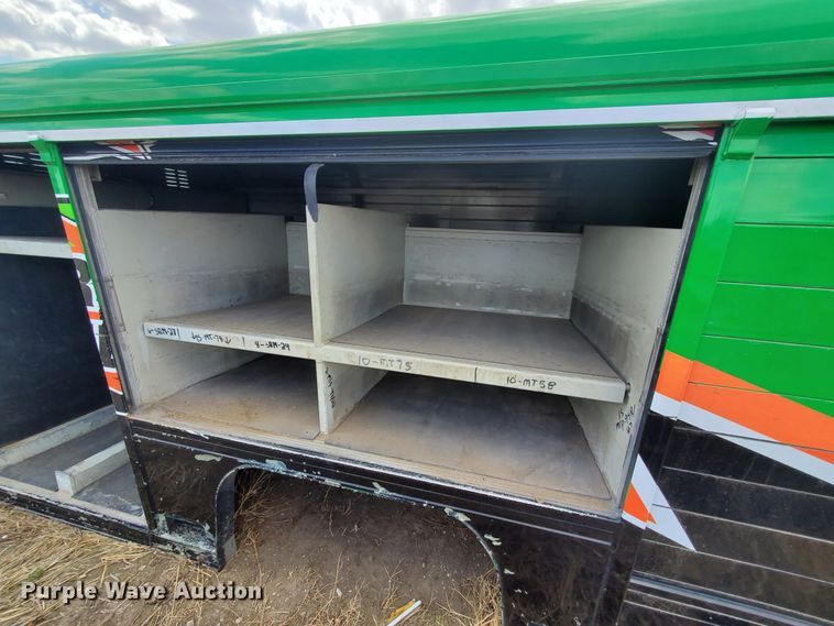 image for item GX9905 20'L x 8'W box bed