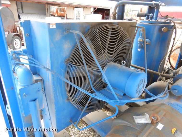 image for item GY9024 2008 Quincy QSI-750 air compressor