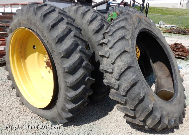 image for item GY9026 John Deere rear end assembly