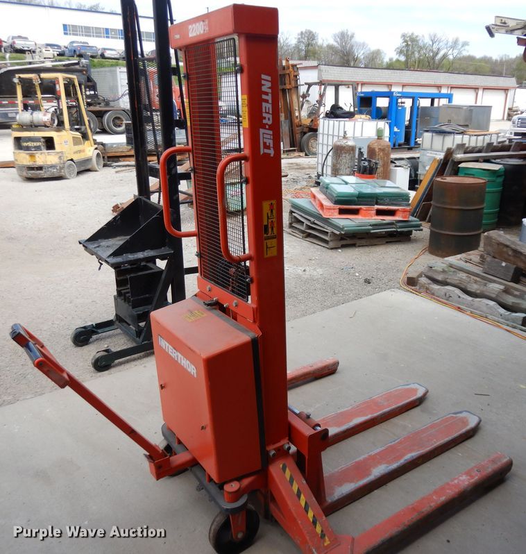 image for item GY9028 (2) jacks