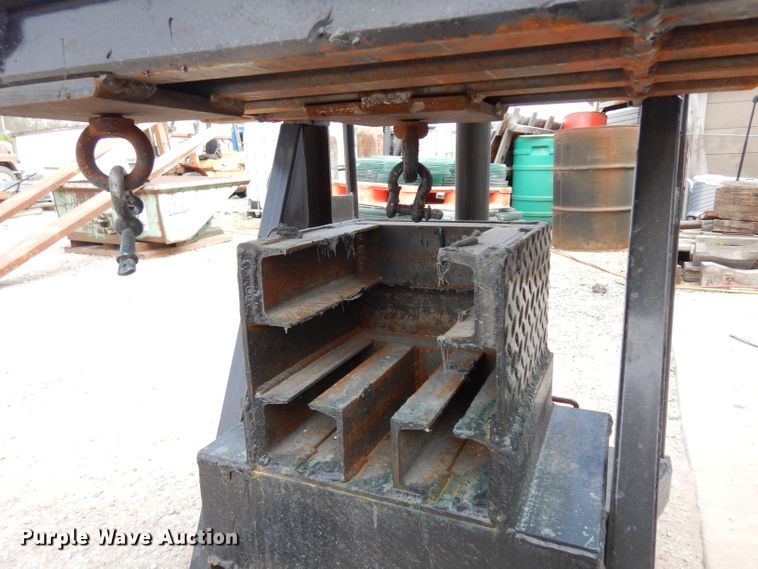 image for item GY9028 (2) jacks