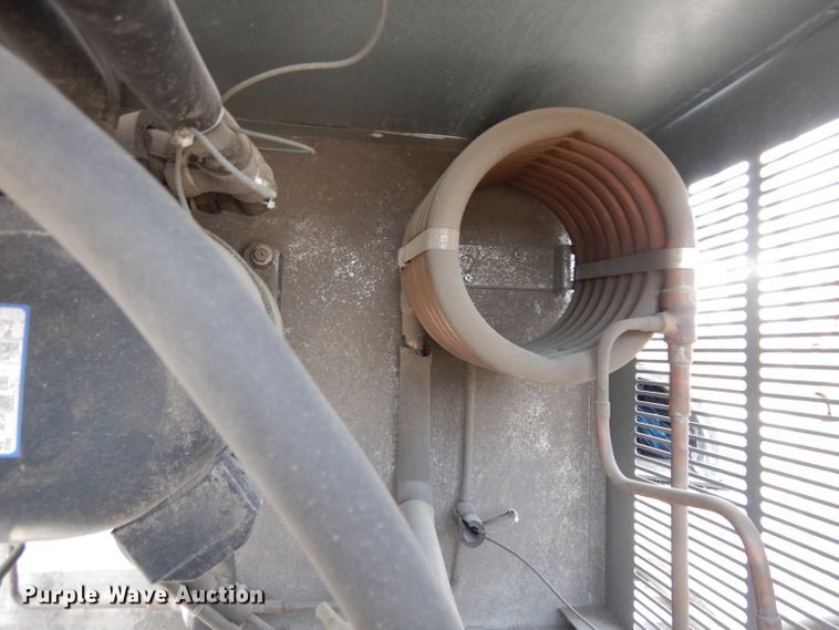 image for item GY9031 (2) ice makers