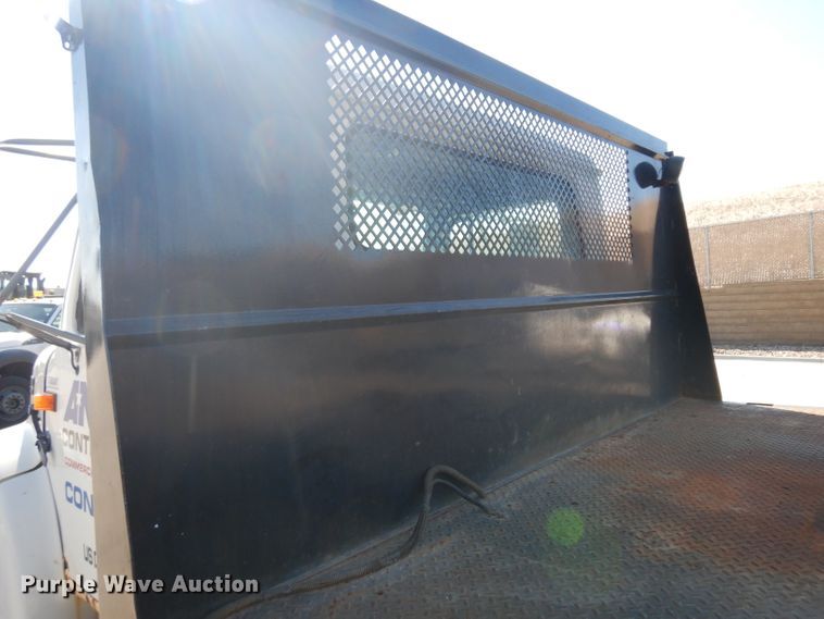 image for item GY9053 1999 International 4700 dump flatbed truck