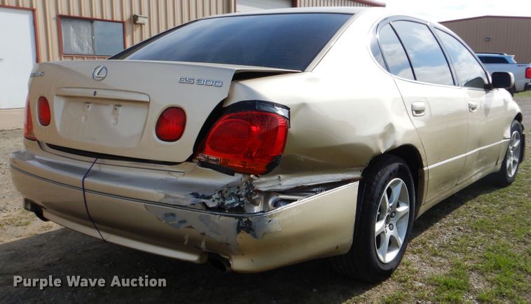 image for item GY9770 2004 Lexus GS