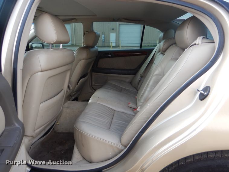 image for item GY9770 2004 Lexus GS