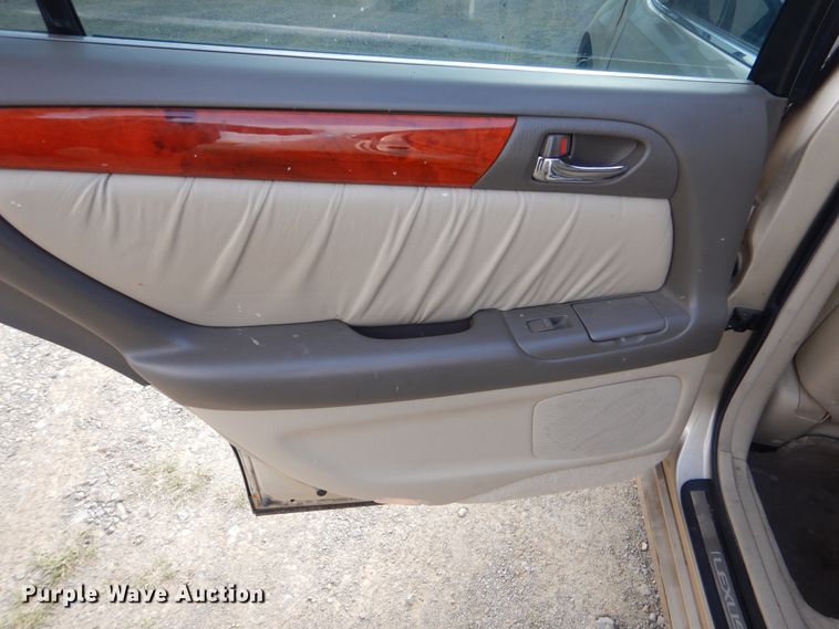 image for item GY9770 2004 Lexus GS