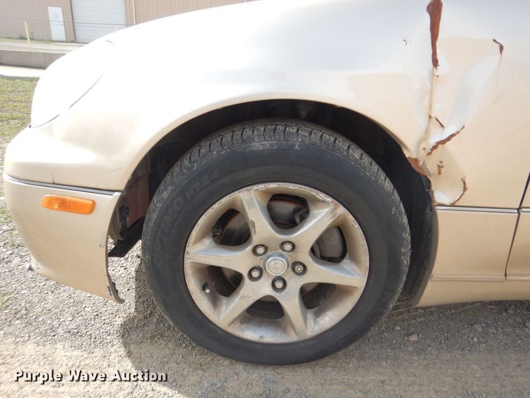 image for item GY9770 2004 Lexus GS