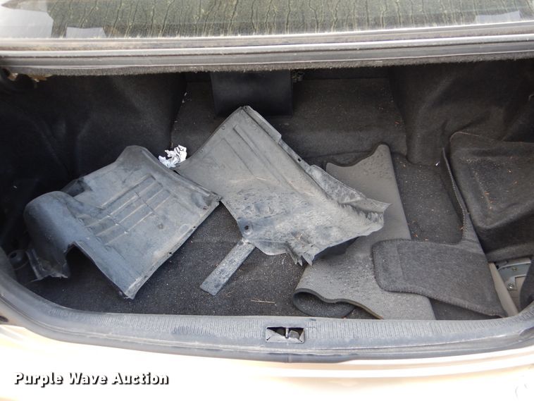 image for item GY9770 2004 Lexus GS