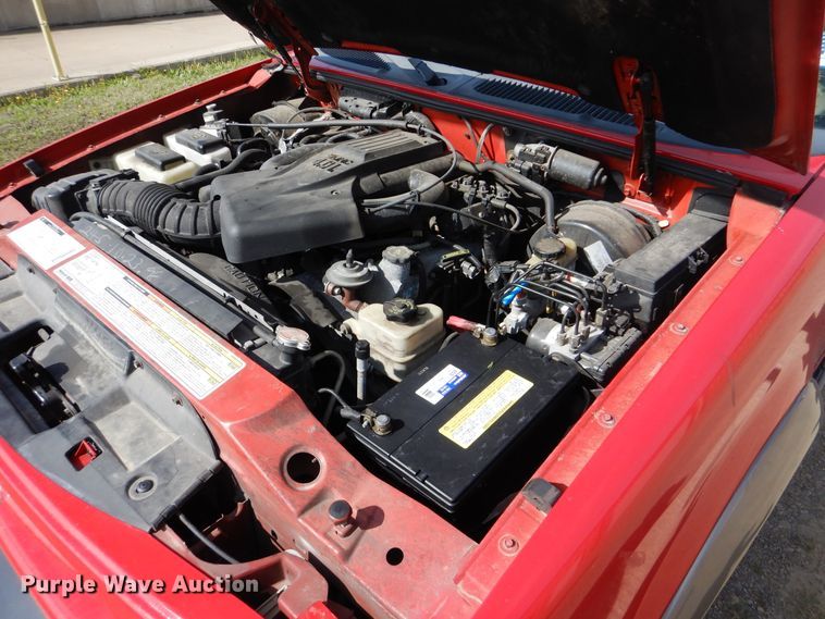 image for item GY9771 1999 Ford Explorer  SUV