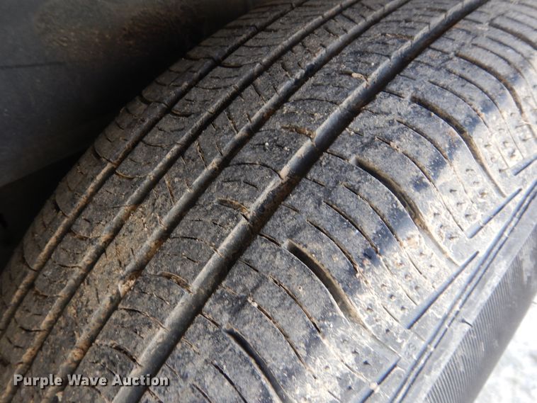 image for item GY9771 1999 Ford Explorer  SUV