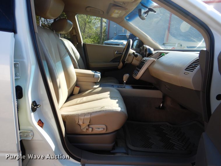 image for item GY9806 2006 Nissan Murano  SUV