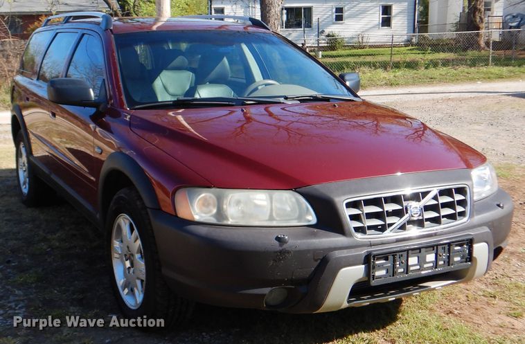 image for item GY9807 2005 Volvo XC70 Cross Country