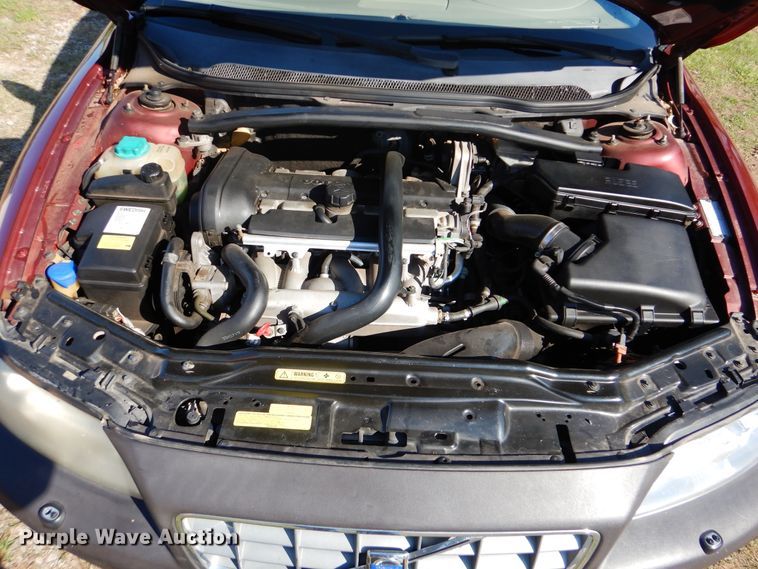 image for item GY9807 2005 Volvo XC70 Cross Country