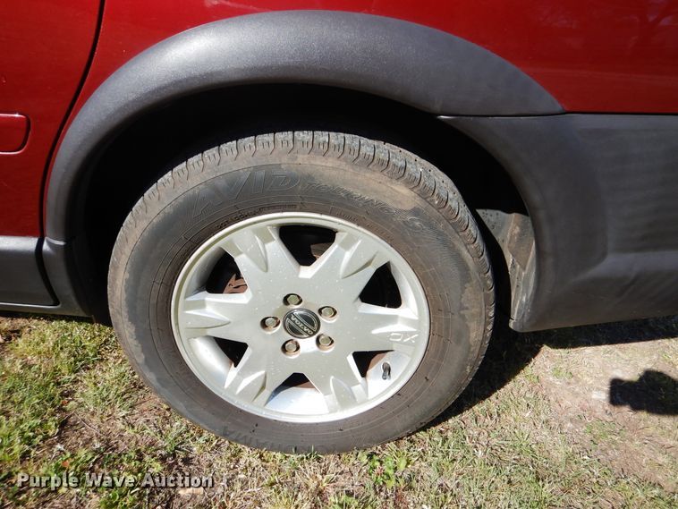 image for item GY9807 2005 Volvo XC70 Cross Country