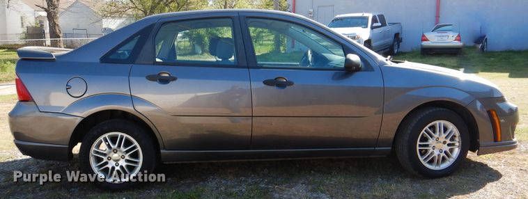 image for item GY9808 2007 Ford Focus SE