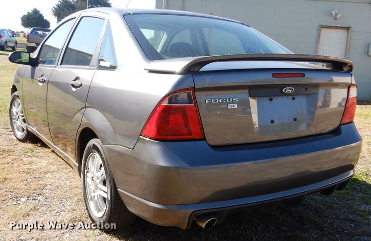 image for item GY9808 2007 Ford Focus SE