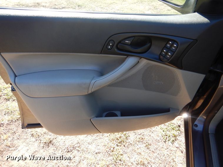 image for item GY9808 2007 Ford Focus SE