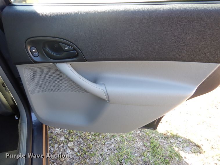 image for item GY9808 2007 Ford Focus SE