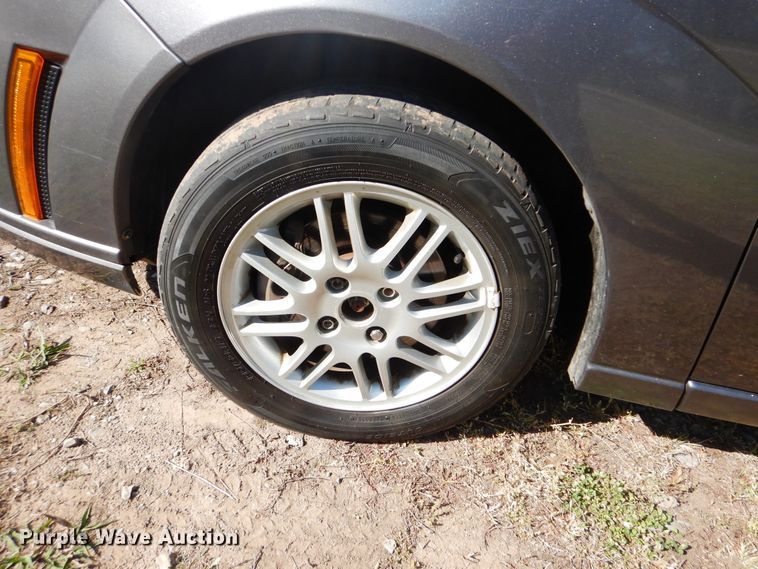 image for item GY9808 2007 Ford Focus SE