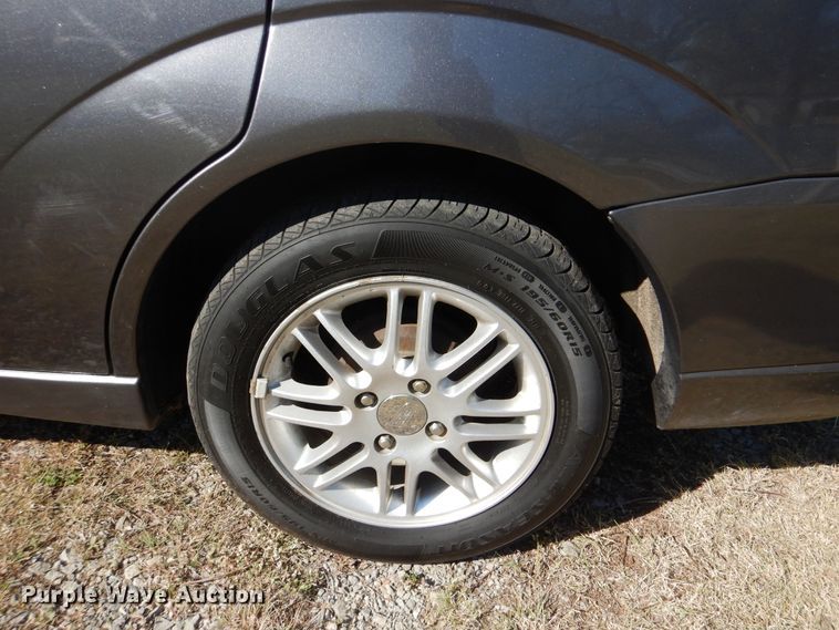 image for item GY9808 2007 Ford Focus SE