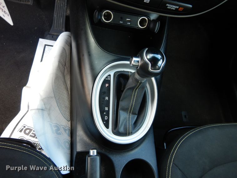 image for item HA9000 2015 Kia Soul