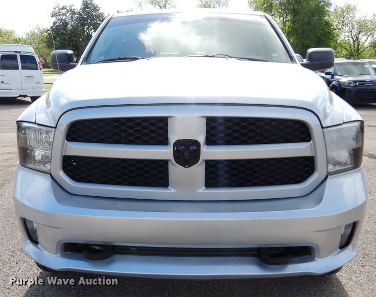 image for item HA9002 2013 Dodge Ram 1500  Crew Cab pickup truck