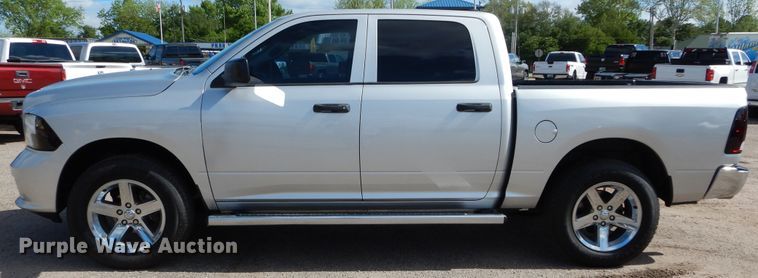 image for item HA9002 2013 Dodge Ram 1500  Crew Cab pickup truck