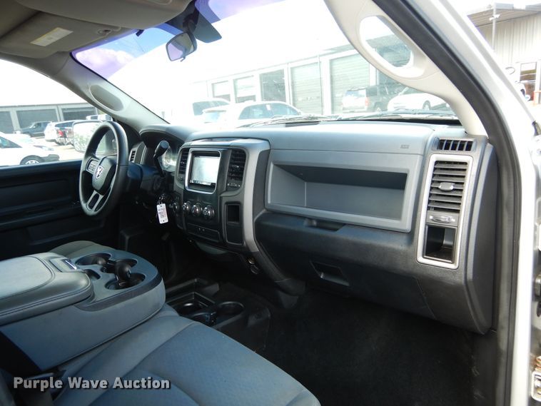 image for item HA9002 2013 Dodge Ram 1500  Crew Cab pickup truck