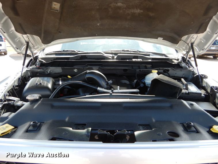 image for item HA9002 2013 Dodge Ram 1500  Crew Cab pickup truck