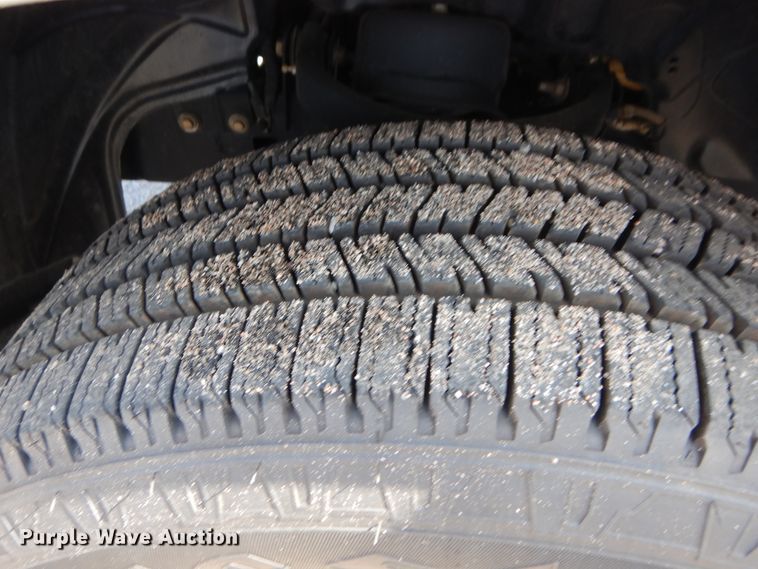 image for item HA9002 2013 Dodge Ram 1500  Crew Cab pickup truck