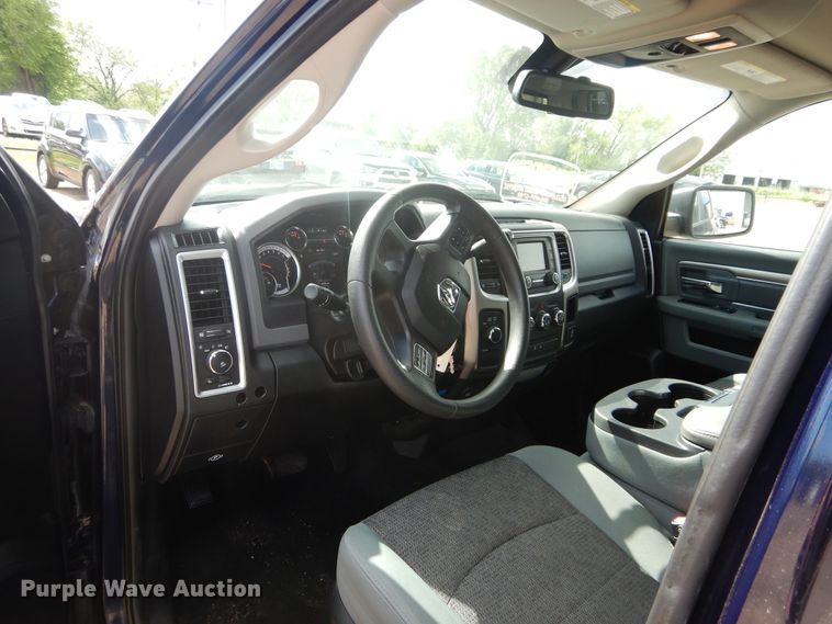 image for item HA9003 2013 Dodge Ram 1500  Crew Cab pickup truck