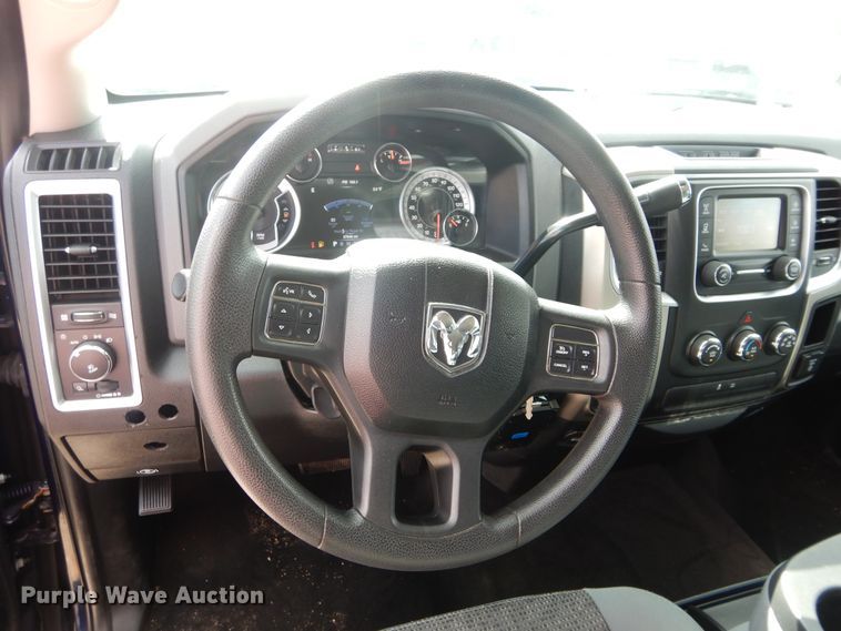 image for item HA9003 2013 Dodge Ram 1500  Crew Cab pickup truck