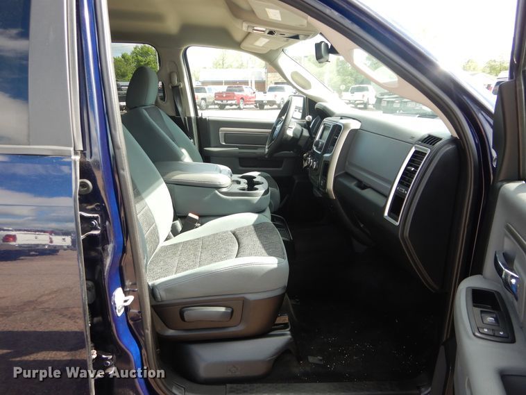 image for item HA9003 2013 Dodge Ram 1500  Crew Cab pickup truck