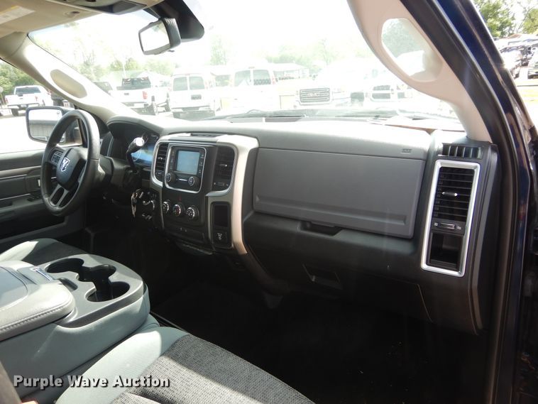 image for item HA9003 2013 Dodge Ram 1500  Crew Cab pickup truck