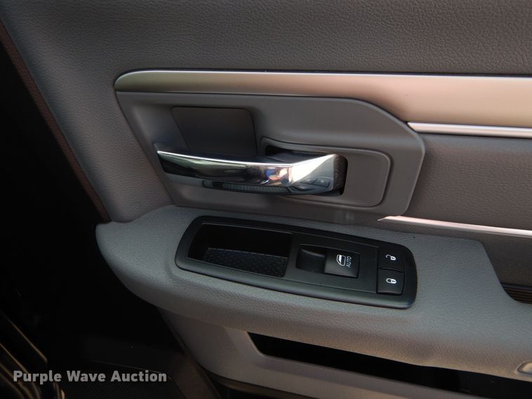 image for item HA9003 2013 Dodge Ram 1500  Crew Cab pickup truck