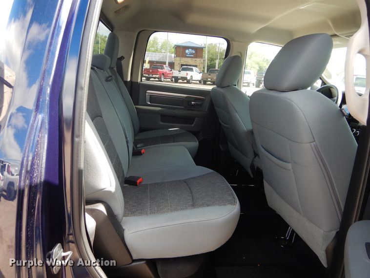 image for item HA9003 2013 Dodge Ram 1500  Crew Cab pickup truck