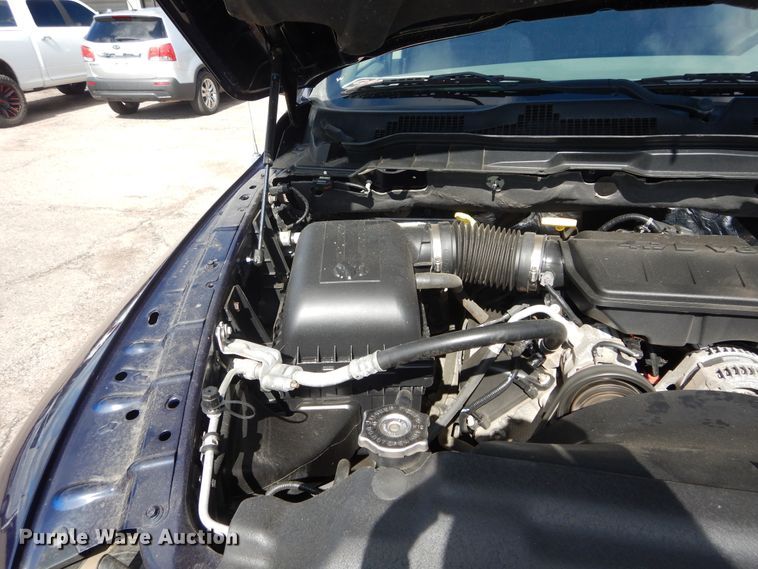 image for item HA9003 2013 Dodge Ram 1500  Crew Cab pickup truck