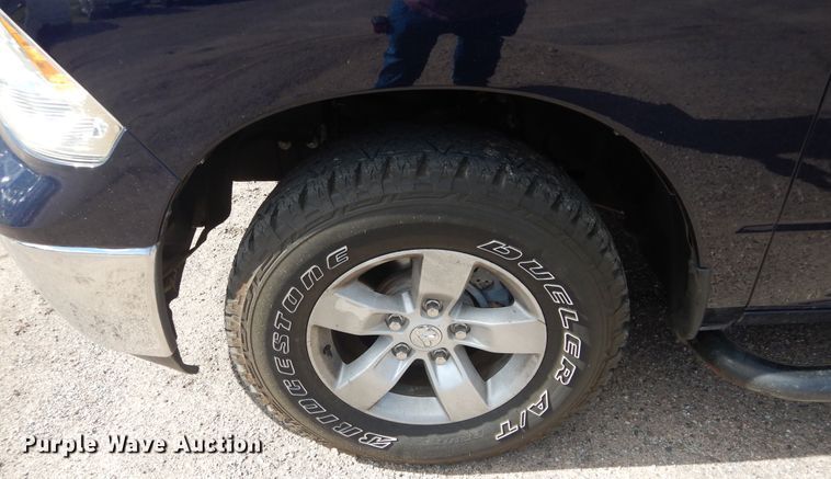 image for item HA9003 2013 Dodge Ram 1500  Crew Cab pickup truck